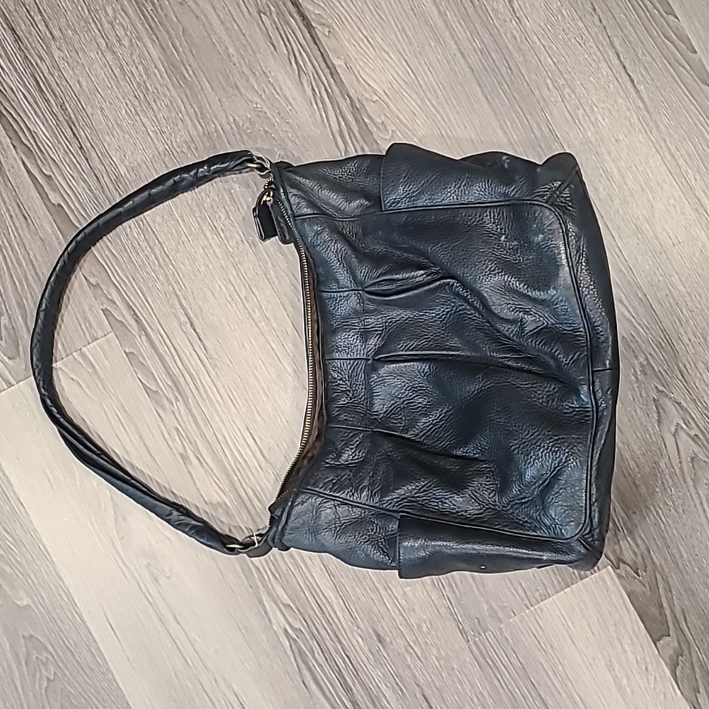 Leather bag